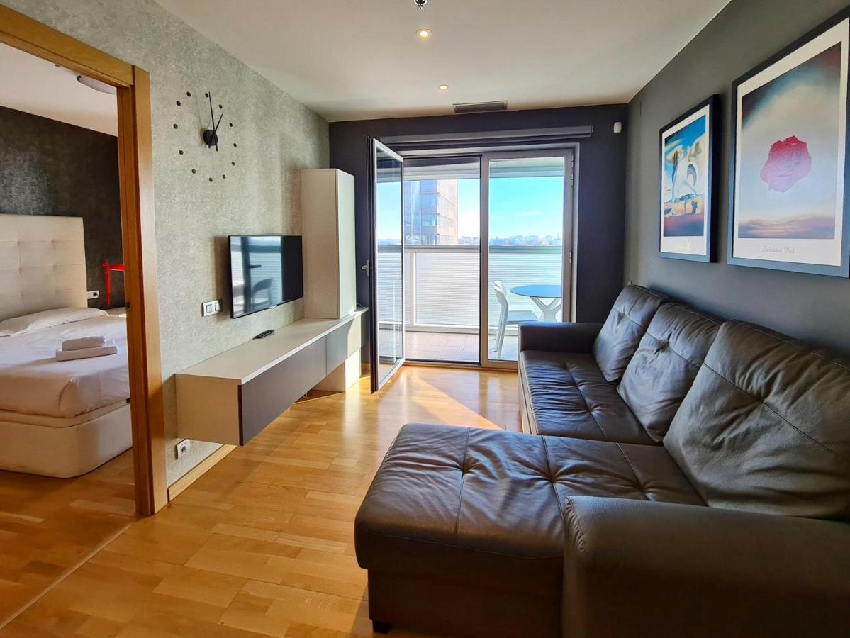 Fira Gran Via - Barcelona4Seasons Apartman L'Hospitalet de Llobregat Kültér fotó